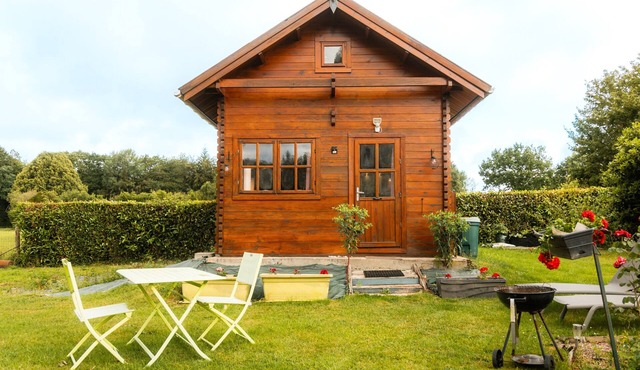 Guest Room – Cozy Attic Room in the Heart of Pays d'Auge
