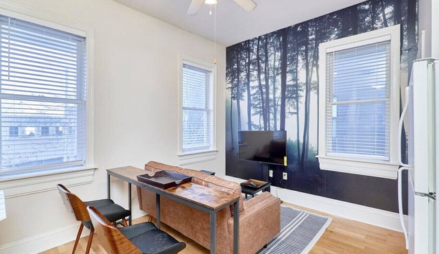 H-Stylish 1 Bed/1bath Apt SLU, Fox Theatre, CWE