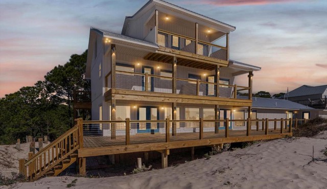 High Point Hideaway on the Sand Dunes - Unit 1