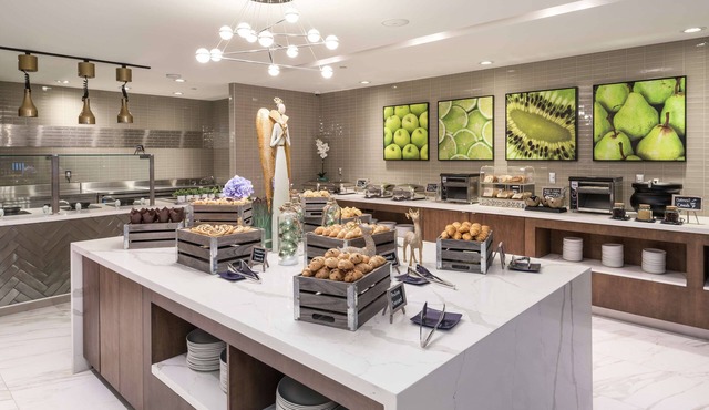 Hilton Garden Inn Ottawa Downtown