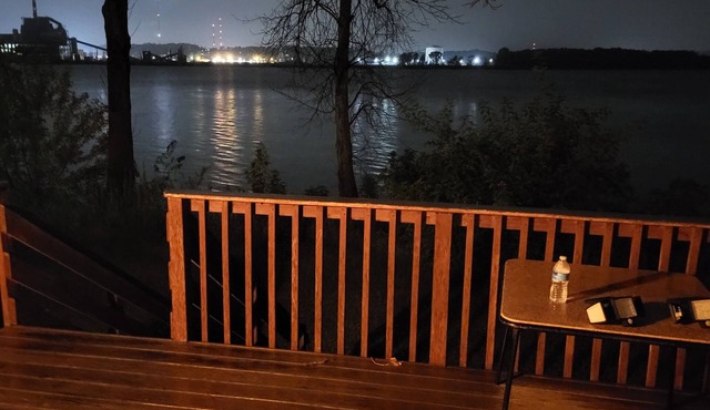 Home on Historic Campbell's Island with Mighty Mississippi River in the backyard