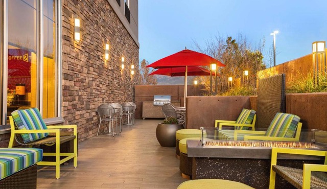 Home2 Suites by Hilton Albuquerque Downtown/University