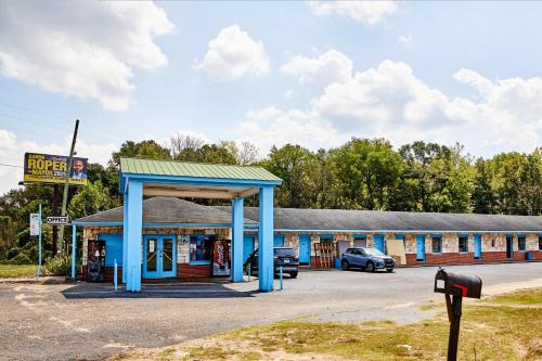 Hospitality Inn