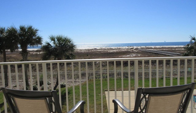 Inn at Dauphin Island 203 Beautifully Furnished with Great Views!