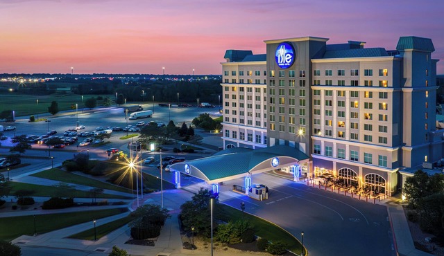 Isle Casino Hotel Waterloo - A Caesars Rewards Destination