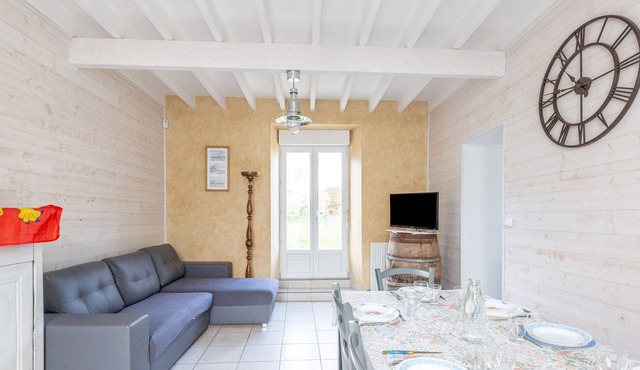 L'ancienne Forgerie - Three Bedroom House, Sleeps 6