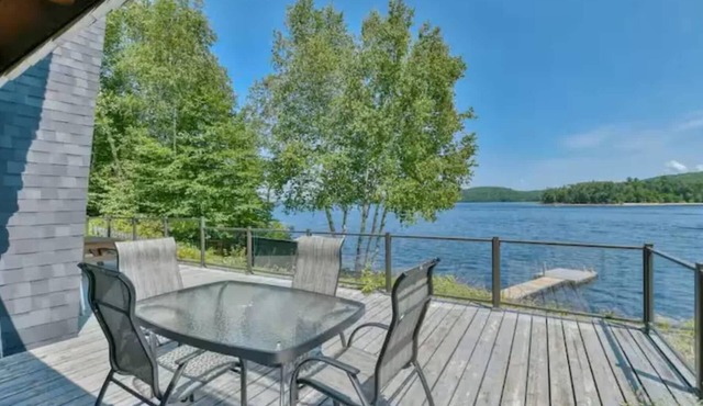 Lakefront Cottage: Private Dock & Panoramic Views