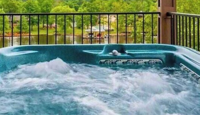 Lakefront Elegance | Boat Launch | Hot Tub | Dock
