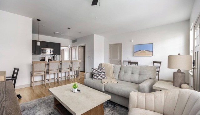 Landing | Amazing 1BD, Clubhouse, Gym