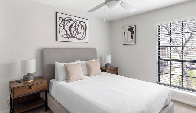 Landing | Amazing 2BD, Gym, Courtyard