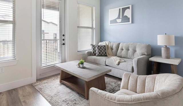 Landing | Beautiful 1BD, Clubhouse
