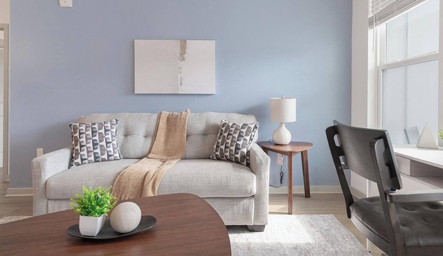 Landing | Chic 2BD, Gym, Clubhouse
