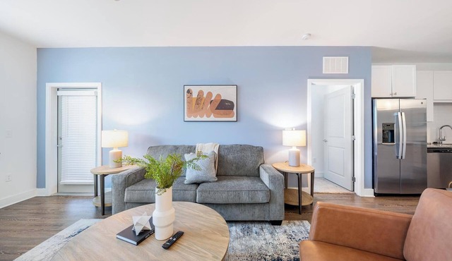 Landing | Incredible 1BD, Pool, Gym