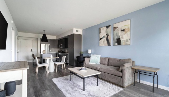 Landing | Incredible 1BD, Courtyard, Clubhouse
