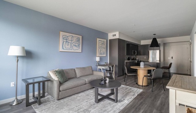Landing | Incredible 1BD, Courtyard, Clubhouse