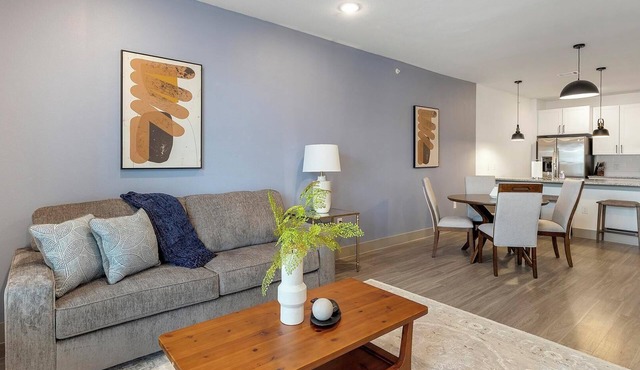 Landing | Stunning 1BD, Game Room, Gym
