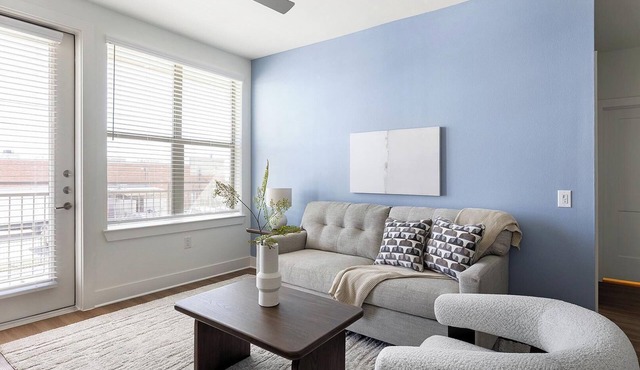 Landing | Stunning 2BD in Downtown Roanoke