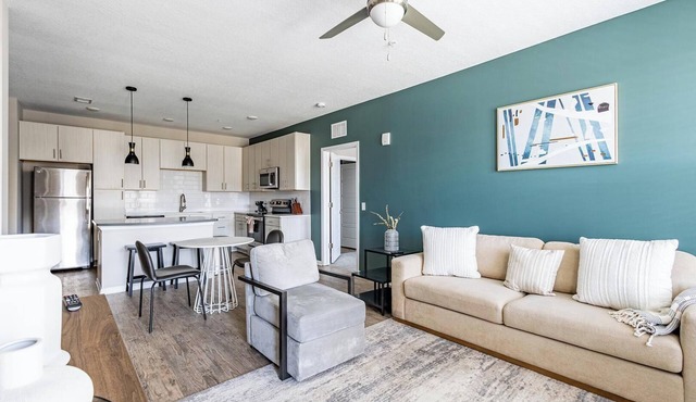 Landing | Stunning 2BD, Yoga Studio, Gym
