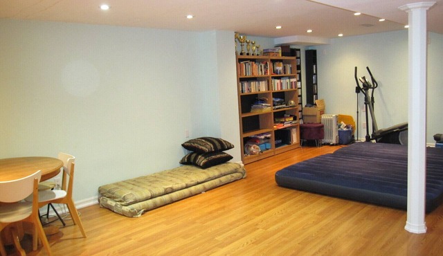 Large Open Basement Room with bathroom and Vegetarian kitchen