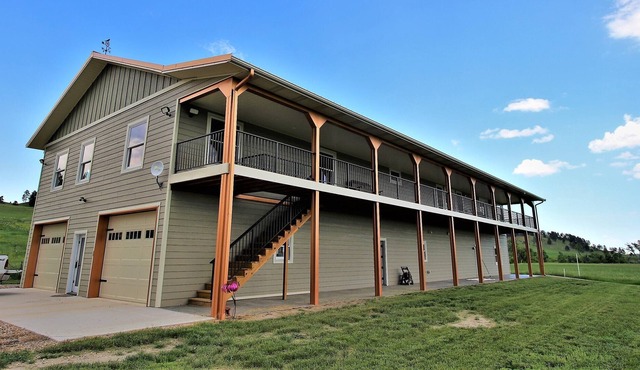 Large private property with multiple buildings and rooms! Great for large events!