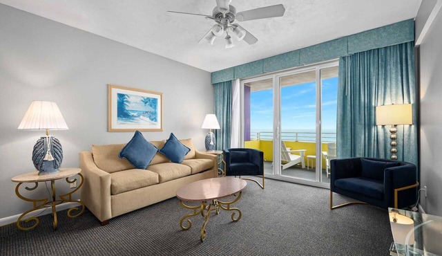 Luxury 6th Floor 1 BR Condo Direct Oceanfront Wyndham Ocean Walk Resort Daytona Beach | 610