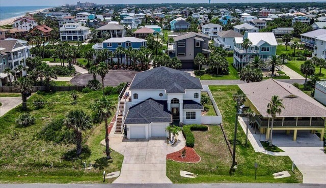Luxury Beachfront Family & Pet Retreat – Sleeps 12