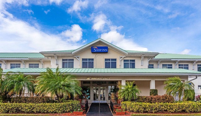 Mainstay Suites at PGA Village