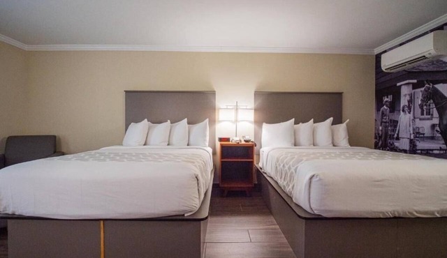 Make Your Trip More Enjoyable! Pets Allowed, Onsite Pool, Free Breakfast
