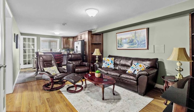 Modern 2-BR Apt in West End with City Views