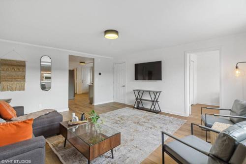 Modern and Classy 2BR in the Heart of Ottawa
