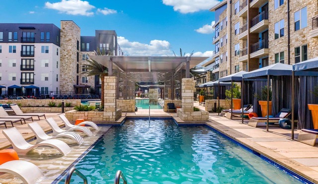 Modern homes free parking GYM Pool Friendly and secured homes away from home
