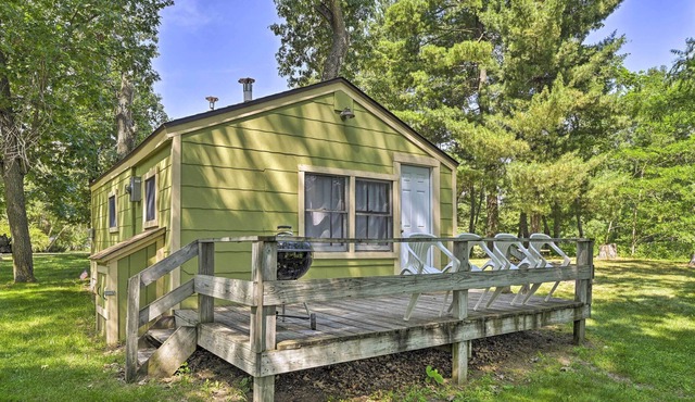 Montello Studio Cottage w/ Pier & Dock on Ox Creek