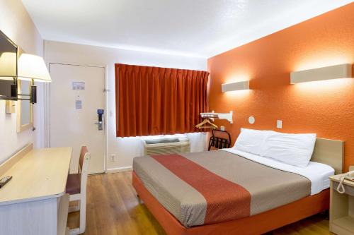 Motel 6 Albuquerque Northeast