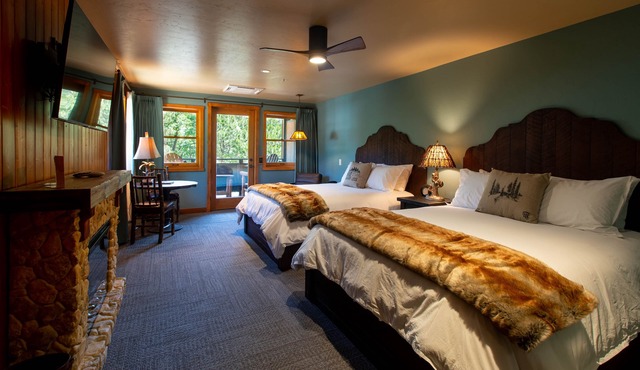 Mount Lemmon Lodge