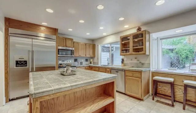 Mountain Hideaway-5 Beds-Perfect for Group Retreat