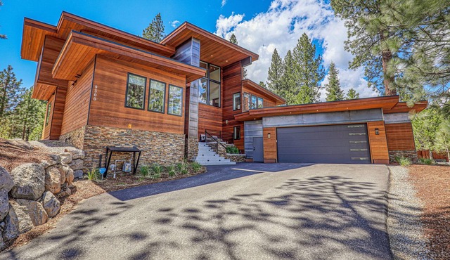 Mountain Modern with privacy and views in gated community