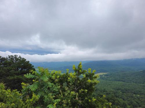 Mountain Retreat Near Grinder's Ferry With Complimentary Adventure Package Included- Happy Hawk