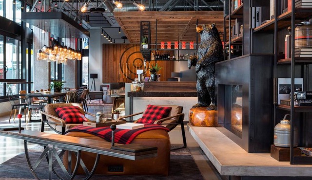MOXY Seattle Downtown