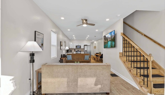 Near Downtown - Beville Ave Retreat