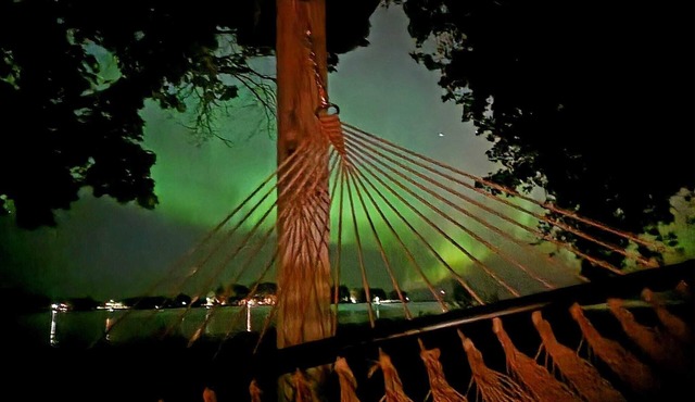 Need a latitude adjustment? Come spend some time at our cozy house on the bay.