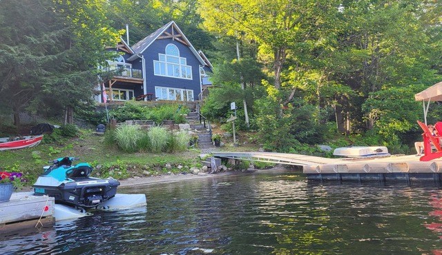 Newly built 4 bedroom/3 bath Lake Front Cottage in a private setting