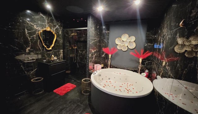 O' Plaisirs Interdits - Loveroom