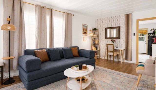 Ocean Glimpse Coastal Retreat w/ Patio Walk to Beach & Cafes