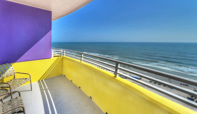 Ocean Walk - Beachfront Resort 2Bd-2Ba