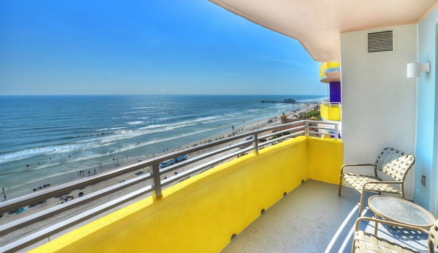 Ocean Walk Resort 2 Bedroom Deluxe - Walk to Main Street & Bandshell