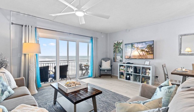 Oceanfront 2BR Condo with Large Balcony & Beach Access! 🌴