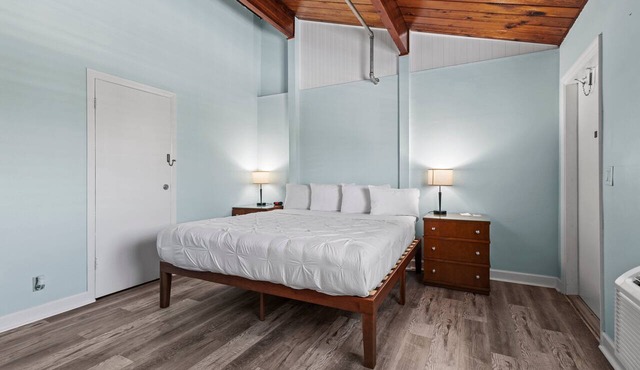 Oceanfront Inn, Standard Room, King Bed, Inlet View, #15