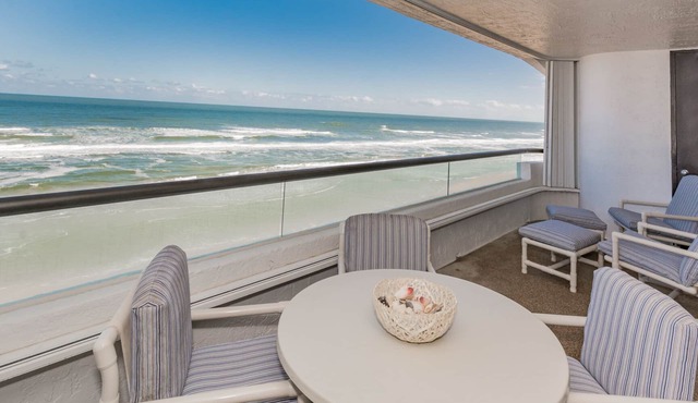 Oceanfront Paradise with Luxury Amenities | Tradewinds 706