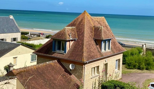 OMAHA BEACH -LES HORTENSIAS - HOUSE ON THE BEACH