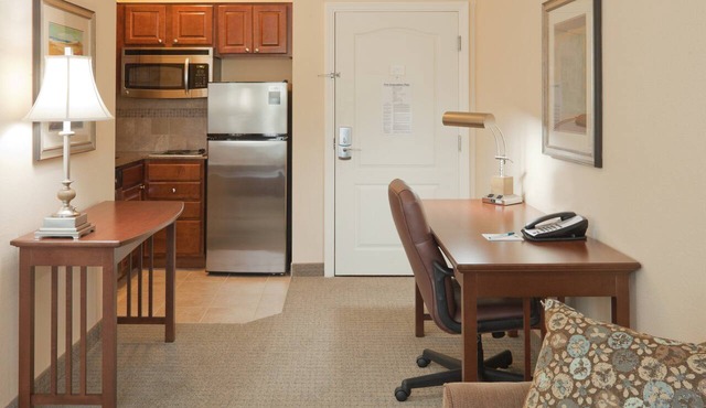 Only 5 Miles from Purdue University. Free Breakfast. Pool. Gym.